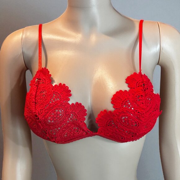 Red Women Red Lace Floral Bralette - Picture 5 of 5